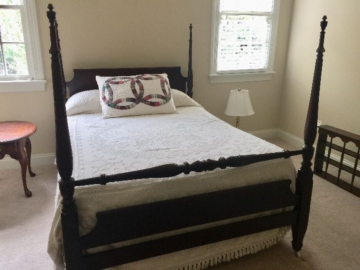 Antique Four Poster Full Size Bed
