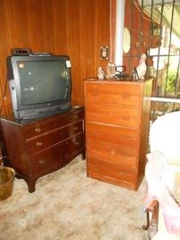 high boy, dresser with pull out tray and glass top, TV