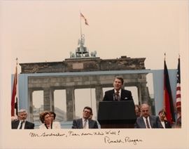 Ronald Reagan autograph
