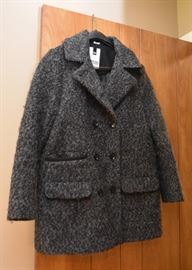 Women's Outerwear / Coats