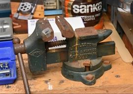 Bench Vise