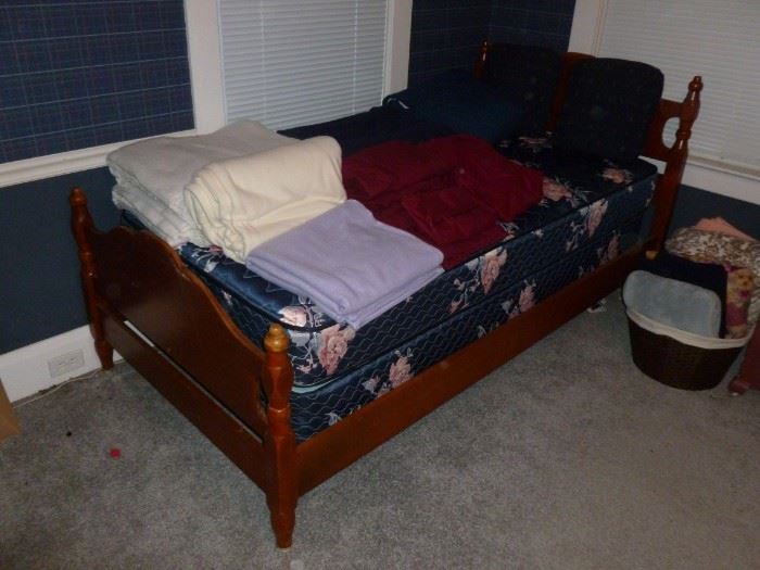 Nice twin bed