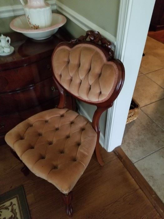 Rose tufted side chair.  In great condition