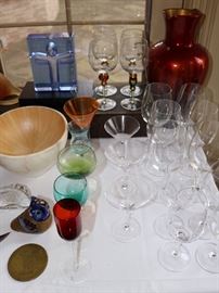 Riedel, Kosta Boda, etc.