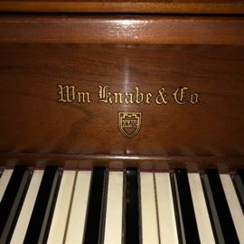 Knabe console piano