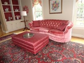 Gorgeous pink velvet sofa - excellent condition