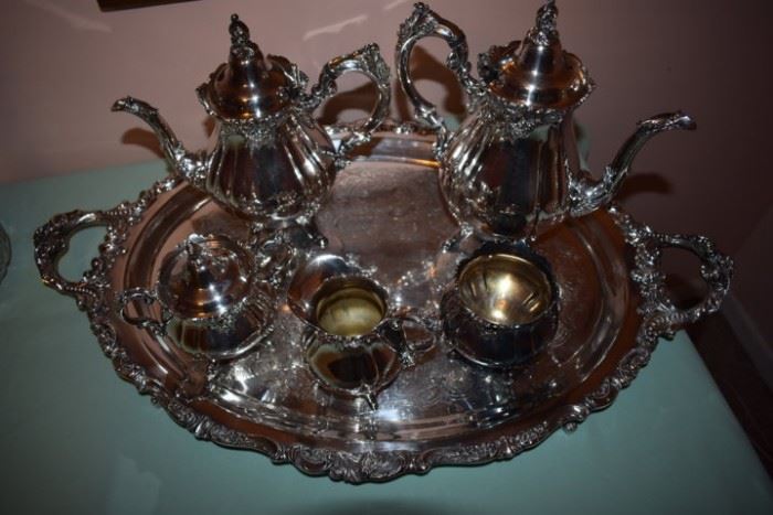 Wallace "Baroque" Tea Set. Gorgeous with 7pcs including the Matching Tray!
