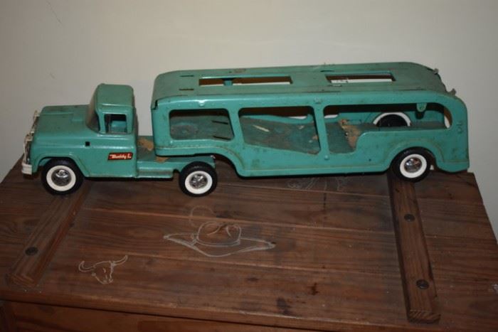 Vintage Metal Car Toys featuring Buddy L, Structo and Others! Here is a Buddy L Car Carrier