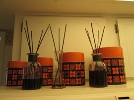 Vintage Canister Set, great colors!