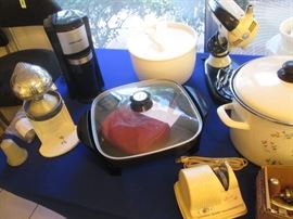 Wonderful Old Juicer by Juice-O-Mat!