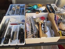 Knives, Cutlery & Flatware