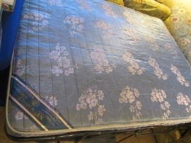 Sleeper Mattress Detail