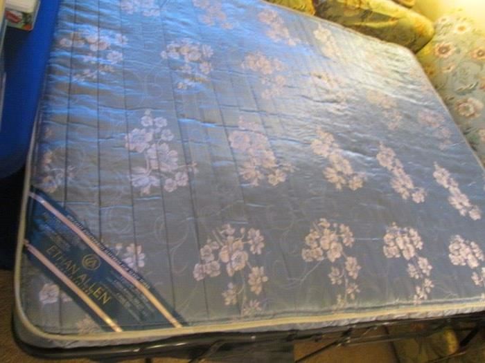 Sleeper Mattress Detail