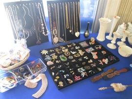 Costume Jewely, Lenox