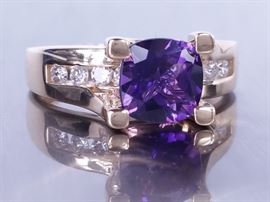 Custom Purple Sapphire & Diamond Estate Ring in 14k Gold
