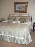 King sized bedding available (mattress & boxsprings excluded)