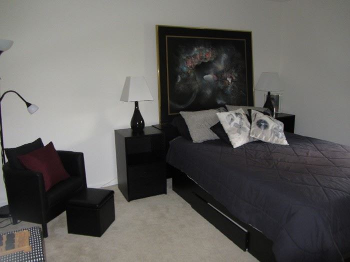 Black Lacquer Bedroom set
