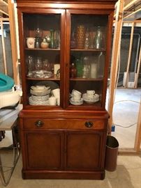 Vintage cabinet in great shape!