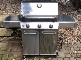 Weber Gensis Stainless Grill