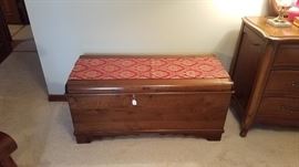 Vintage Lane cedar chest