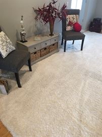 Large white shag area rug in excellent condition.