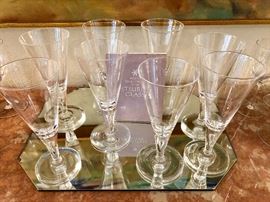 Set of 8 Steuben Modernist Tear Drop water goblets circa 1940 