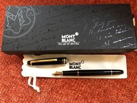 14KT Montblanc PIX fountain pen, box, manual, felt bag, original box. 