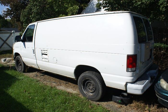 1990's E-350 Work Van w/Furnace to heat work area & Generator to power job site. 130,000 Miles on Drive Tran Run & Drives Great