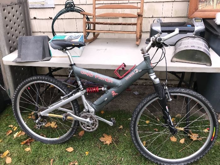 Gray Fisher Racing Mountain Bike