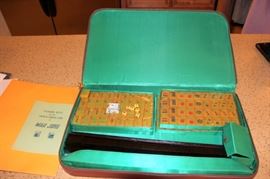 Vintage Mah Jong Set