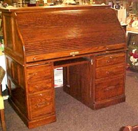 ROLL TOP DESK CLOSED
