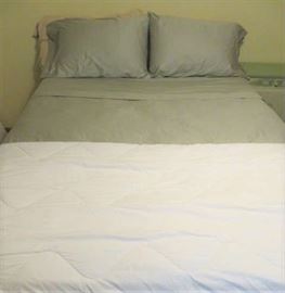 Queen Size Mattress/Boxspring