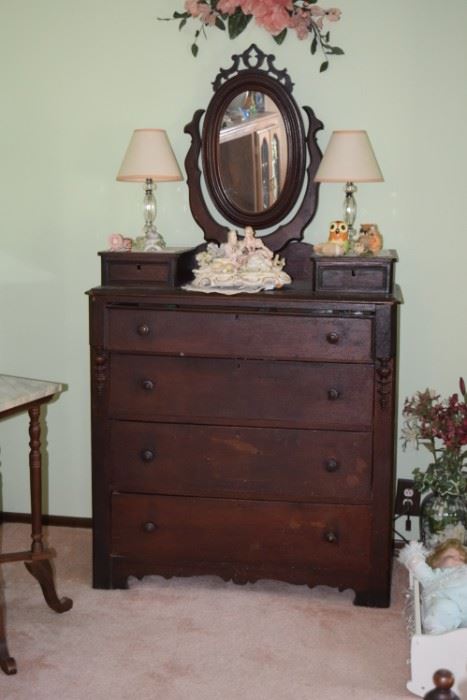 Vintage Dresser Chest & Home Decor