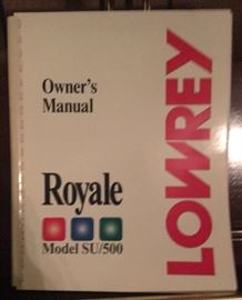 High-end Royals Model SU/500 Lowery organ.