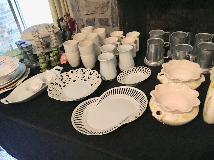 Nice collection of vintage ceramic items—figurines, lamps, dishes and more.