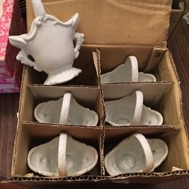 Vintage in box, 6 plain white porcelain baskets.