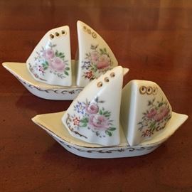 Adorable pair of salt and pepper shakers, Made in Occupied Japan.