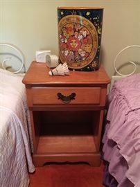 Vintage maple nightstand, 2 twin beds.