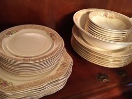 Large set of vintage Homer Laughlin china.