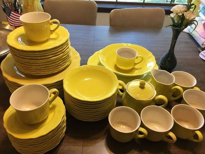 Vintage “Lemon Federalist” china.