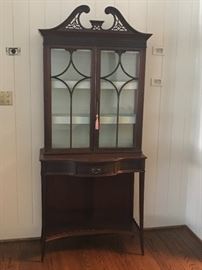 GEORGE III STYLE MAHOGANY DISPLAY CABINET.      (Modern). 78”t x 33” w x 18”d