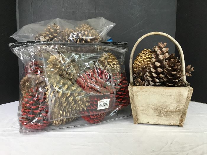 Wooden Basket With Pine Cones https://ctbids.com/#!/description/share/56935