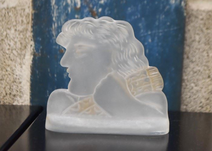 Daum Frosted Glass Figurine / Miniature Bust (France)