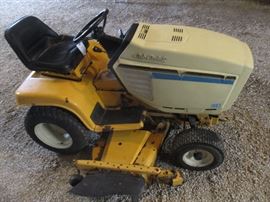 Cub Cadet 1862 Mower, 54" deck