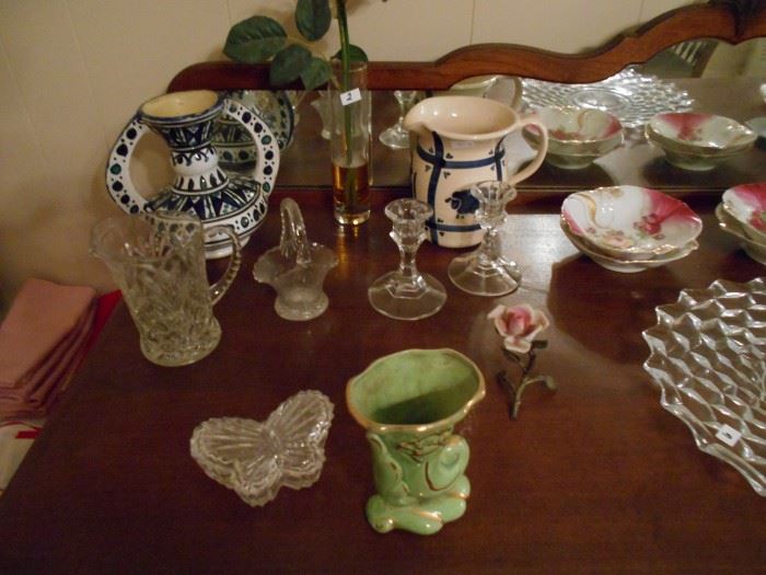 Many diverse ceramics
