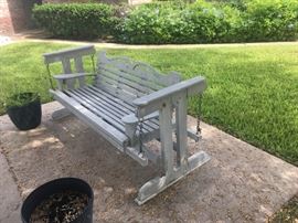 Yard swing made by Mr. Tristan 