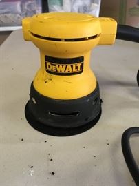 Dewalt orbit sander 