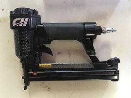 Campbell Hausfeld 2 n 1 nailer 