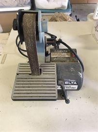 Delta 1" belt sander 