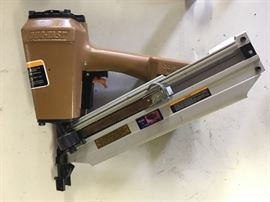Duro-fast  cn 235 strip nailer 